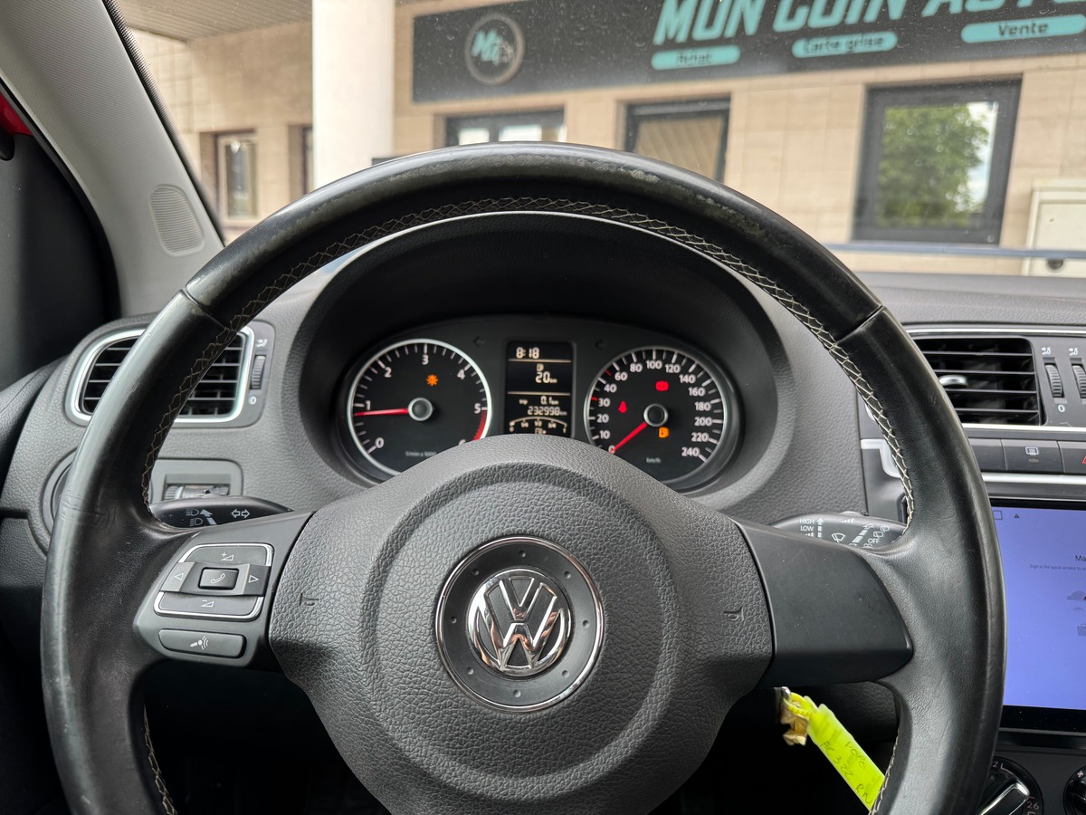 Volkswagen Polo V Confortline 1.6 TDI 75 cv - Ecran Multimédia