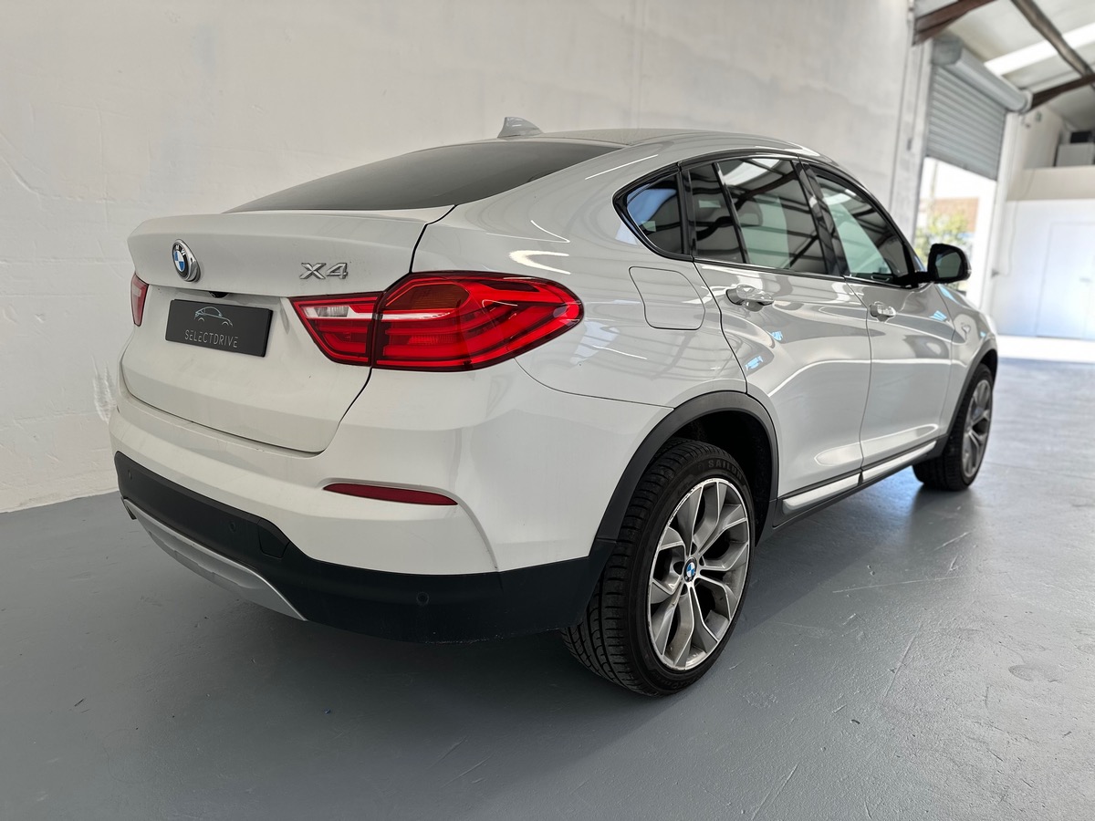 Bmw X4 xDrive 20d 190ch Lounge Caméra de recul / entretien complet