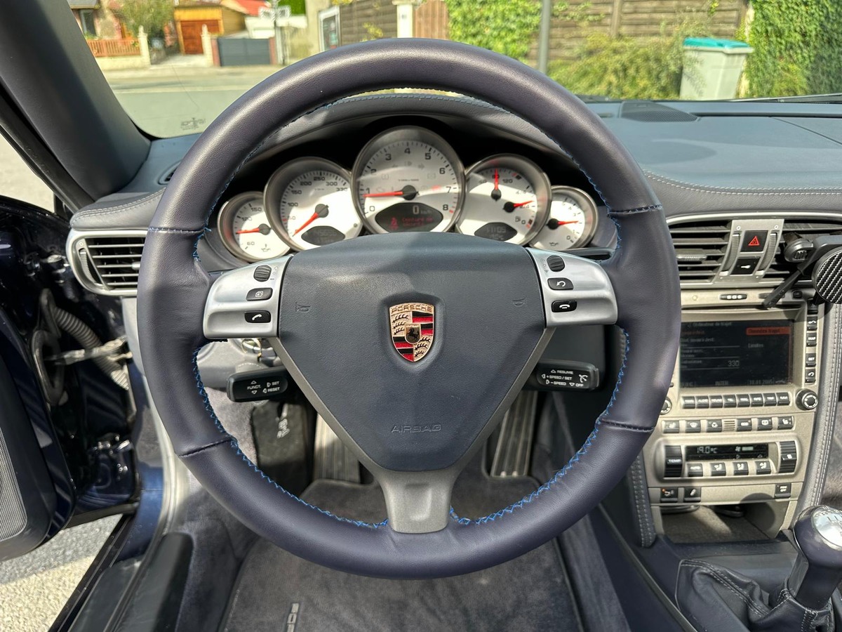 Porsche 911 CARRERA S 3.8 CABRIOLET