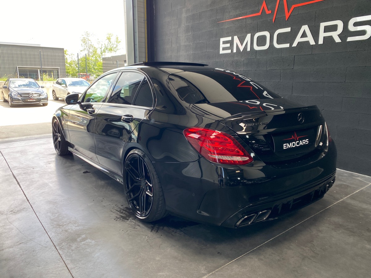 Mercedes-Benz Classe C C 63 AMG 476