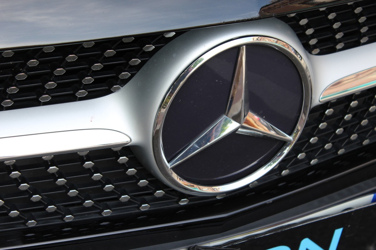 Mercedes Benz CLASSE B III 180 D AMG LINE 7G-DCT  (attelage)