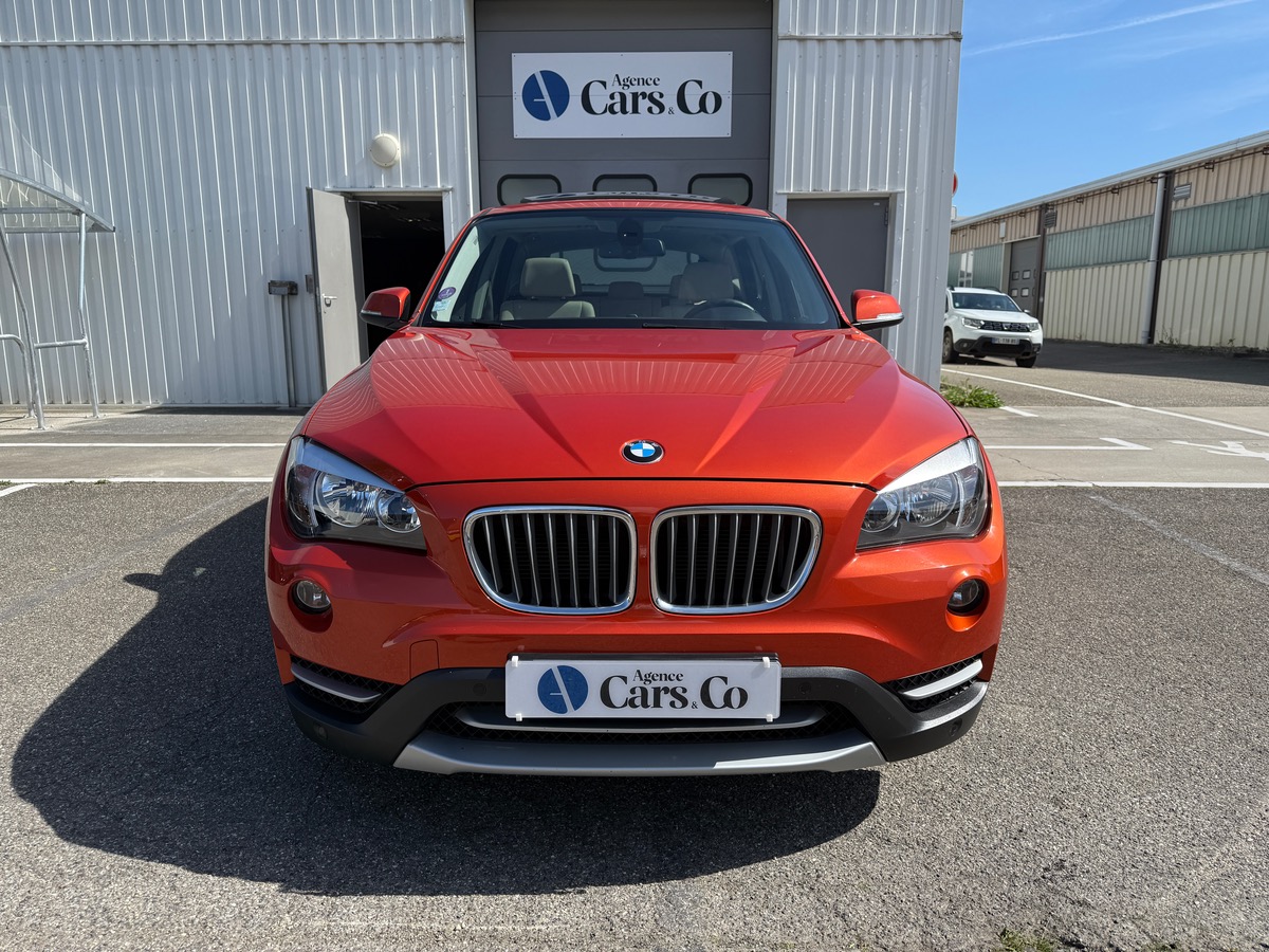 Bmw X1 20i 2L  184 X-Drive boite 8  X-line, Toit ouvrant, Sièges chauffants, Suivi complet