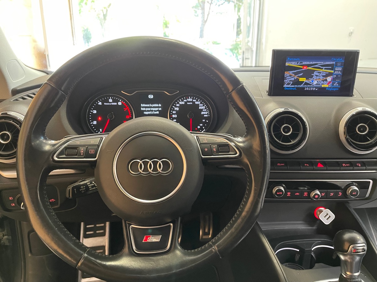 Audi A3 1.8 TFSI 180 S-LINE S-TRONIC BVA look S3