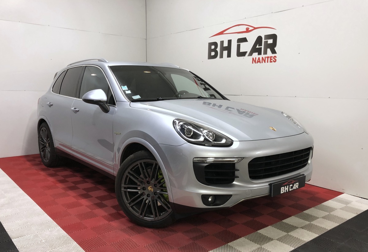 Image: Porsche Cayenne 3.0 E HYBRID 416H 330 S TIPTRONIC