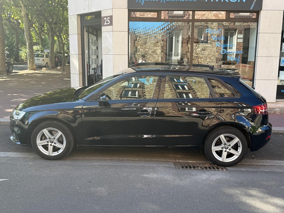 Audi A3 III (2) SPORTBACK 1.6 TDI 116 BUSINESS LINE S TRONIC 7