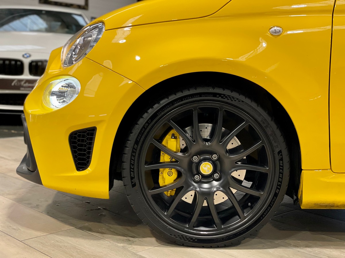 Abarth 500 1.4 Turbo T-Jet 180 595 Competizione