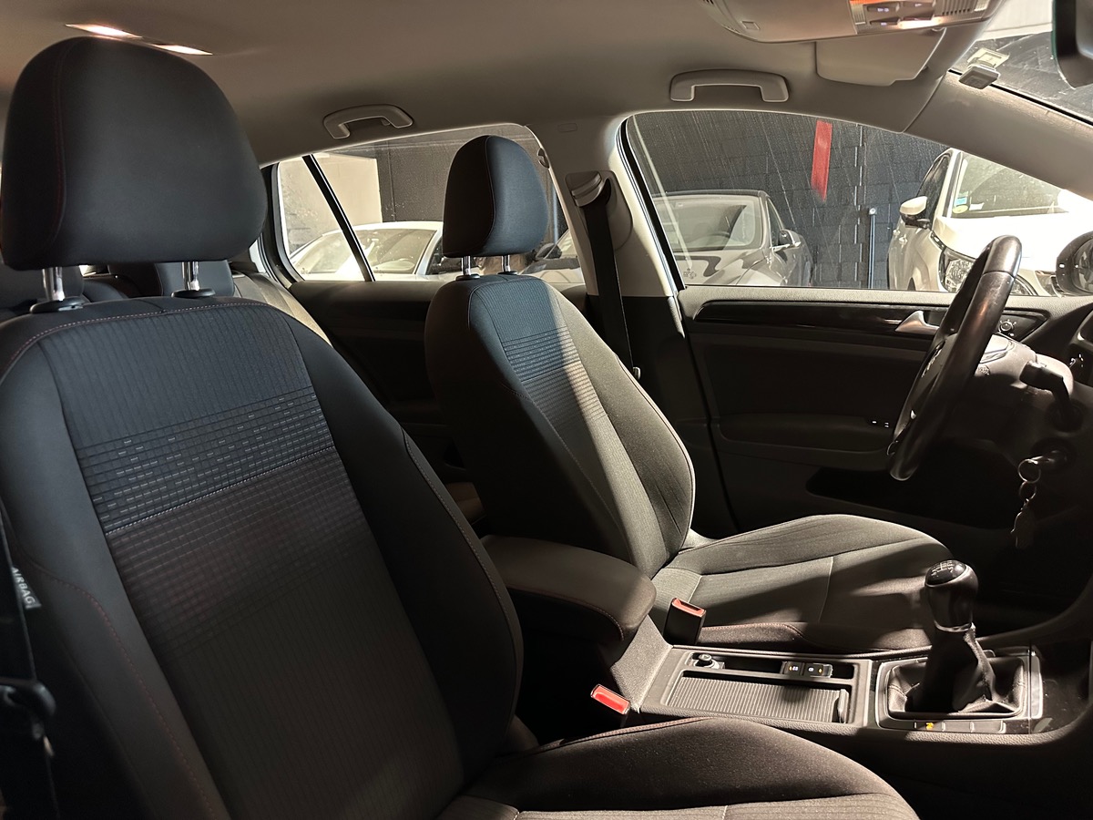 Volkswagen Golf 7 PHASE 2 1.0 TSI Blue Motion finition SOUND