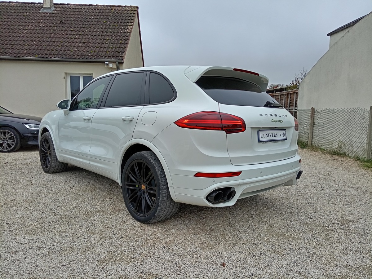 Porsche Cayenne S hybrid 3.0 416ch