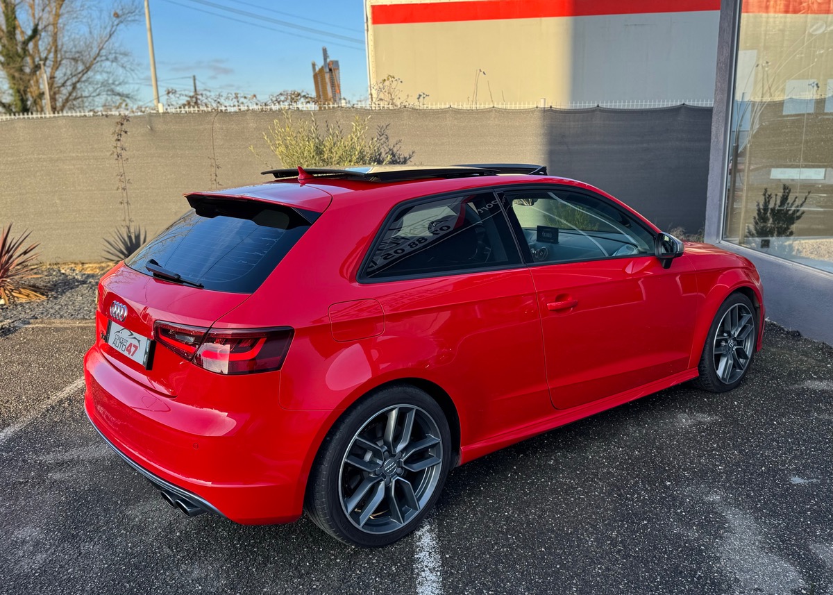 Audi S3 III (2) 2.0 TFSI 300 QUATTRO S TRONIC 7