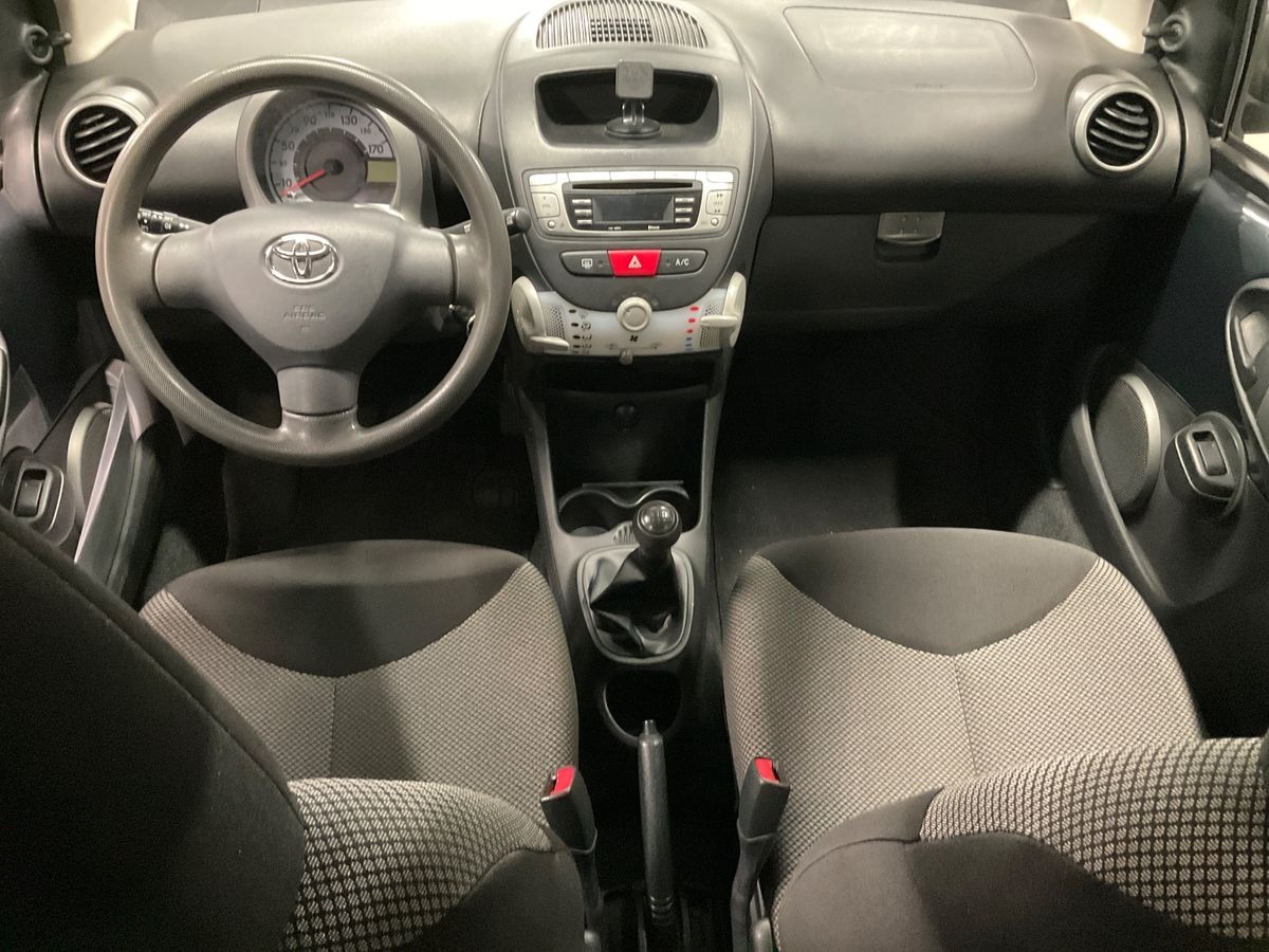 Toyota Aygo 1.0 68 Active CLIM 5portes Moteur à chaine
