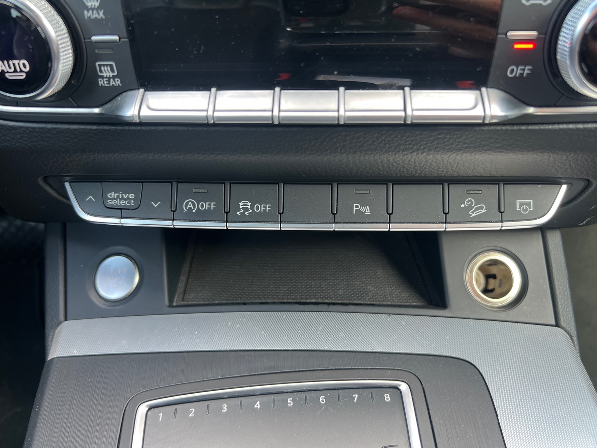 Audi AUDI Q5 2L TDI 190ch  S TRONIC QUATTRO DESIGN LUX,  SUIVI COMPLET, DIGITAL COCKPIT