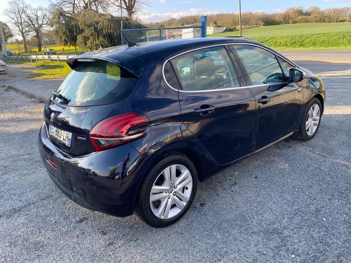 Peugeot 208 1.6 bluehdi 100cv 1ere main 230000km