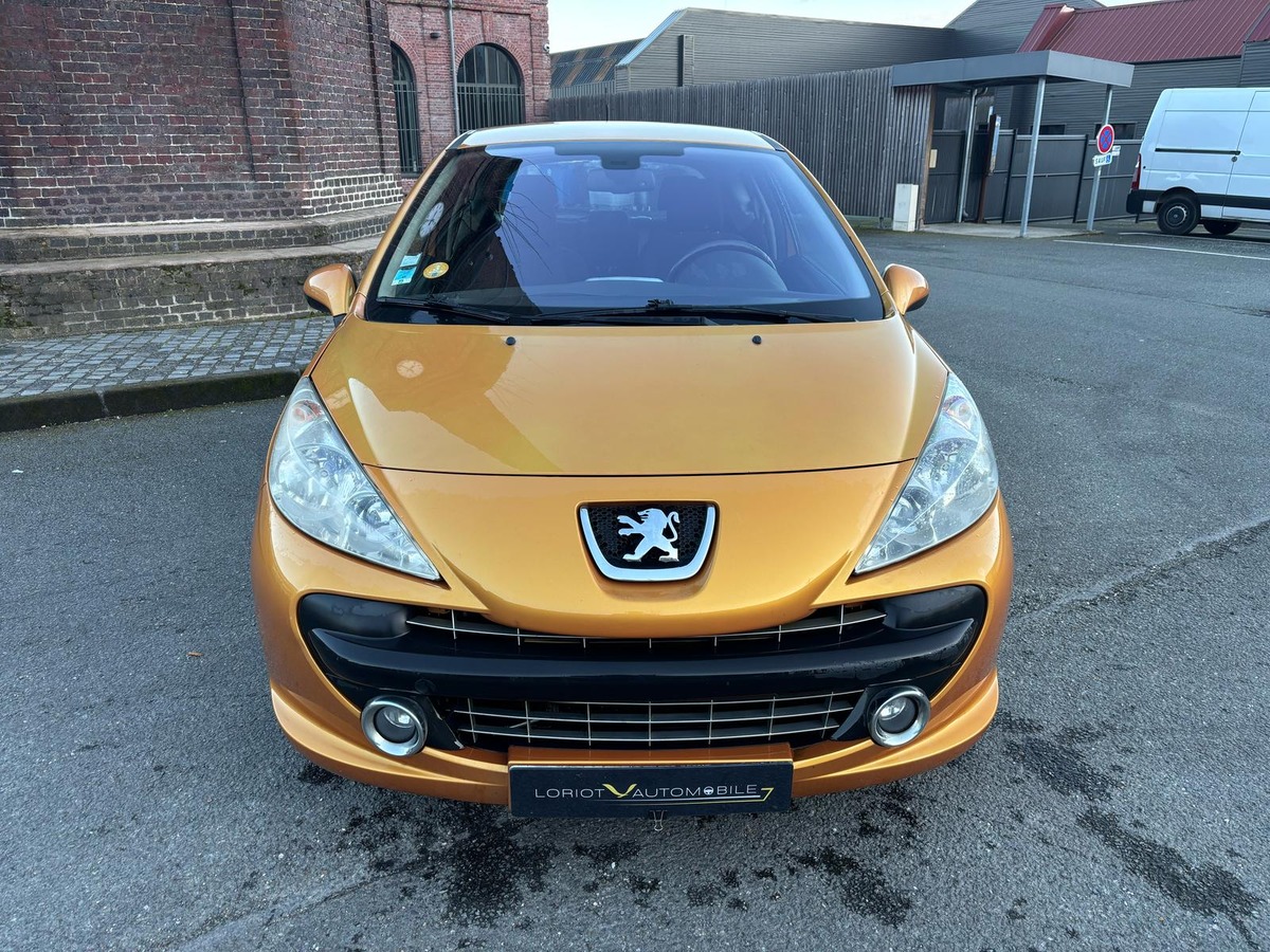 Peugeot 207 1.6 HDI 90 - PREMIUM - DISTRIBUTION NEUVE - REVISEE - GARANTIE
