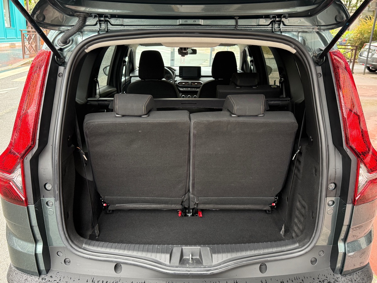 Dacia Jogger 1.0 ECO-G 100 SL EXTREME 7PL