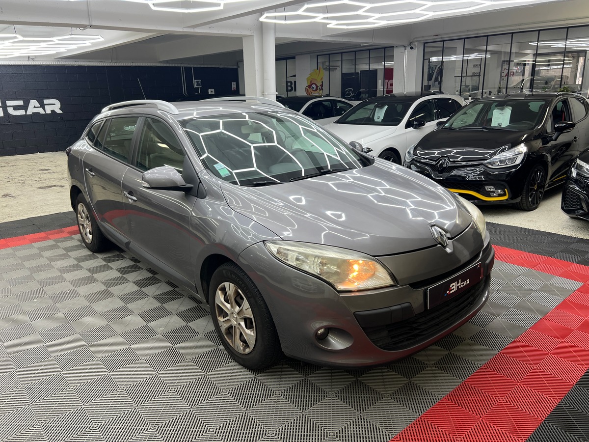 Image: RENAULT Megane 3 1.5 dCi 105ch Expresssion 1er Main Fr /Suivi Renault /Courroie distribution neuve..