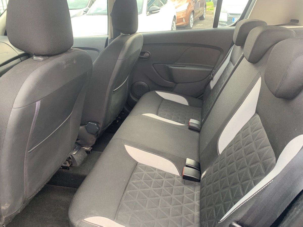 Dacia Sandero Stepway 1.5 DCI 92 CV 1r Main