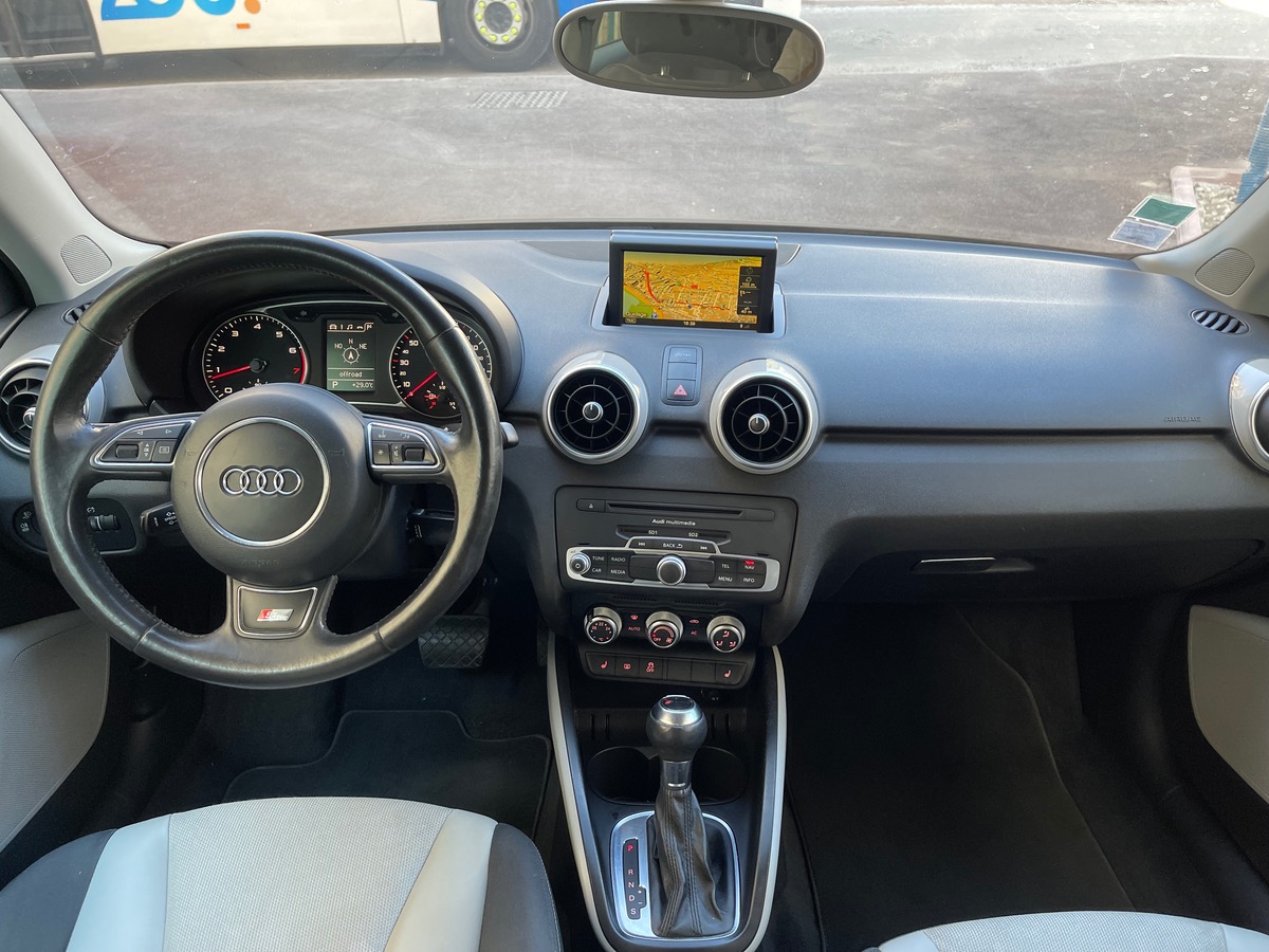 Audi A1 1.4 tfsi 122 CV S LINE