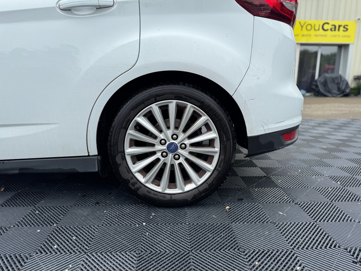 Ford C-max TITANIUM Phase 2 1.0 Ti-VCT 125 cv - 1 ere MAIN - ENTRETIEN FORD - RADAR DE RECUL