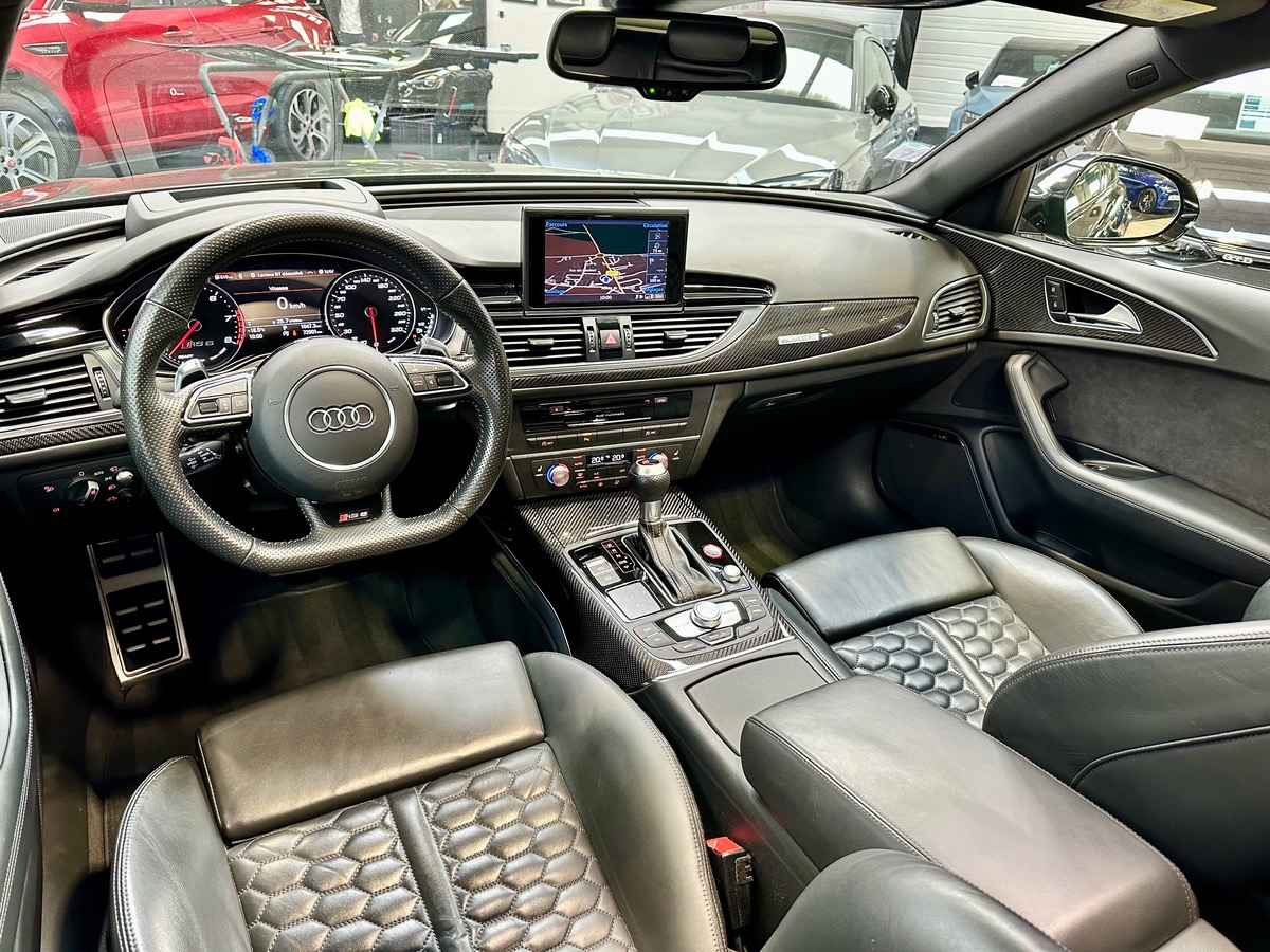 Audi RS6 Avant III (2) V8 4.0 TFSI 605 Performance Options+++ a