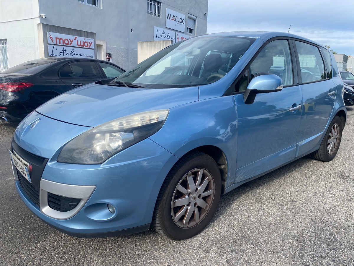 RENAULT Megane SCÉNIC III Privilège 1.9 DCI 131CH GARANTIE 12 M