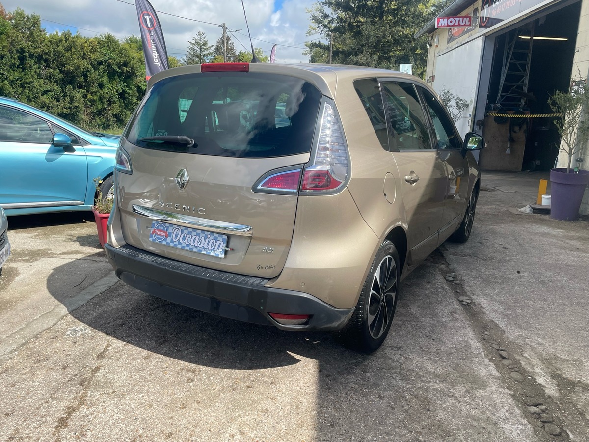 RENAULT Scenic III 3 dci 130 Chx BOSE GPS 09/2016 garantie 6 mois