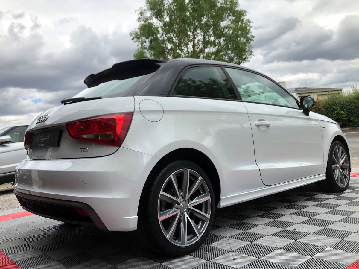Audi A1 1.6 TDI 90 S-LINE S-TRONIC 7