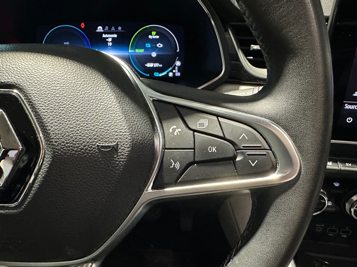 RENAULT Captur HYBRID RECHARGEABLE etech160 INTENS