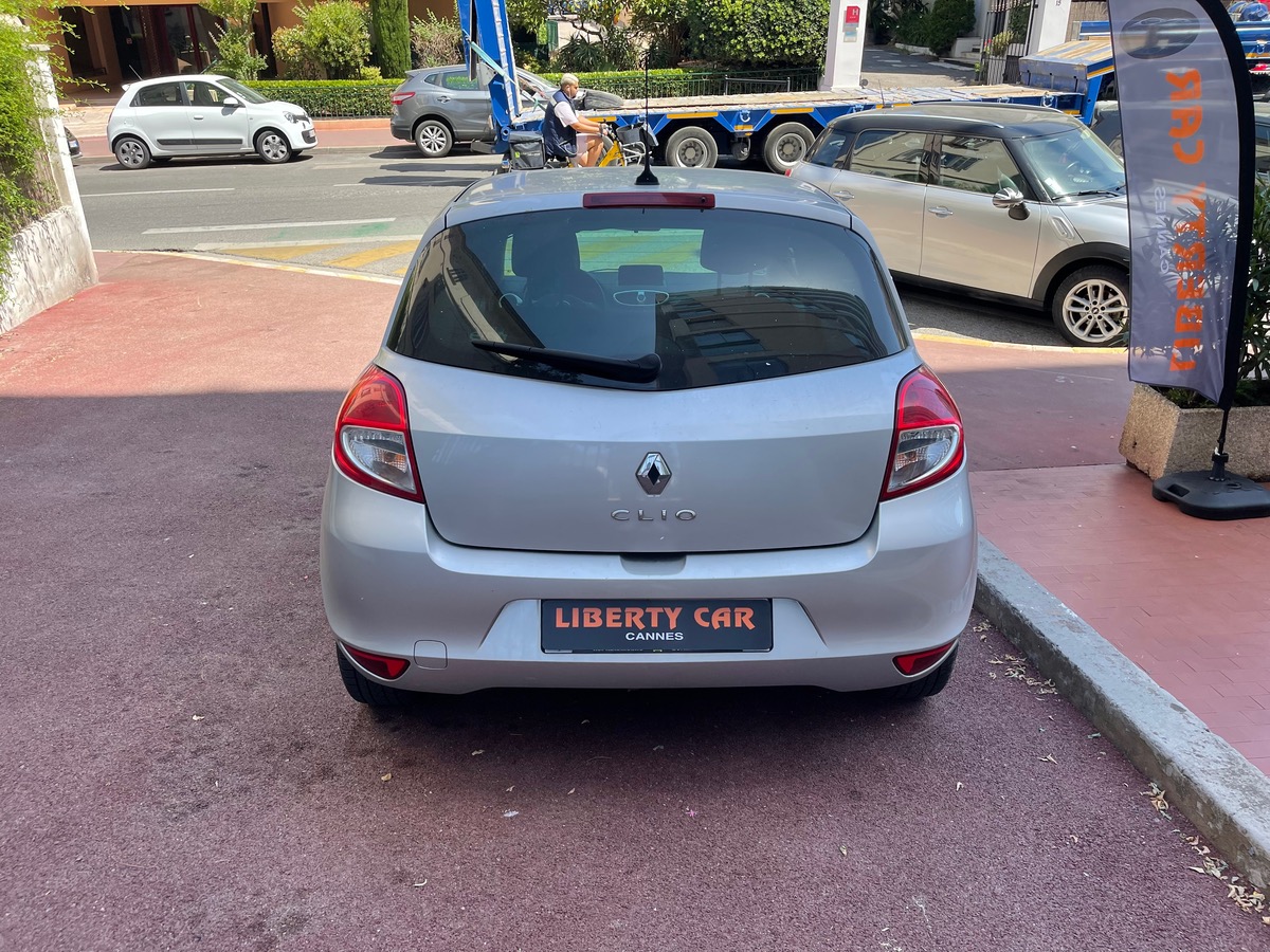 RENAULT Clio 3 75 CV / GPS