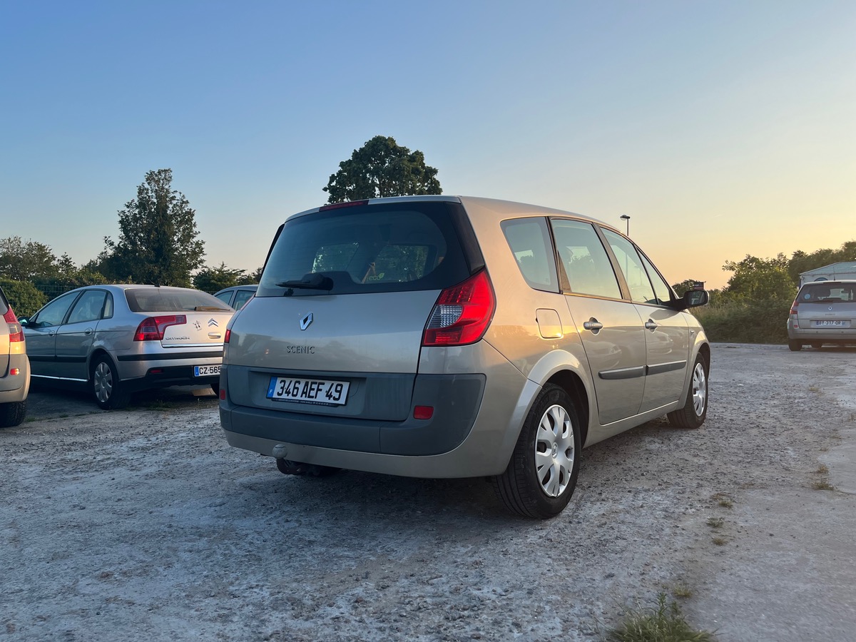 RENAULT Grand Scenic 1.5