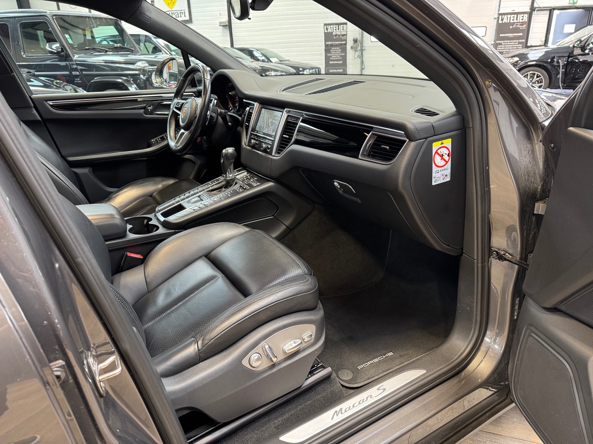 Porsche Macan S DIESEL 3.0 V6 258CV PDK TOIT OUVRANT /JANTES TURBO DESIGN/ ATTELAGE