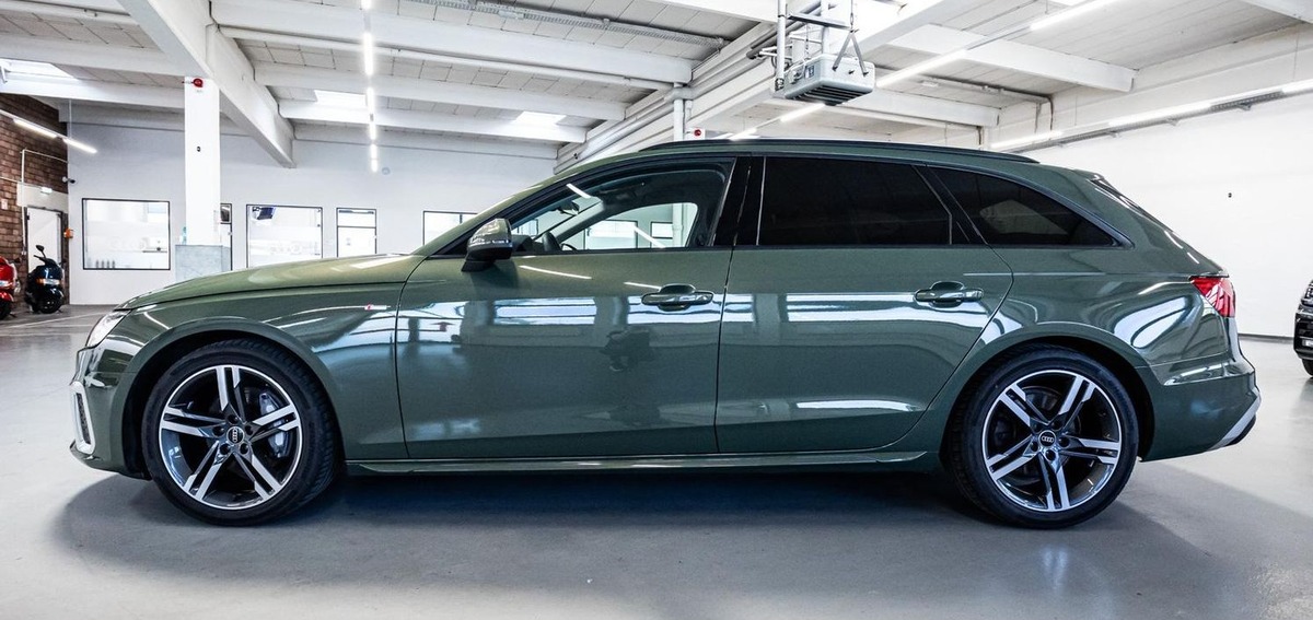 Audi A4 Avant V 40 TDI 204ch S line S tronic 7