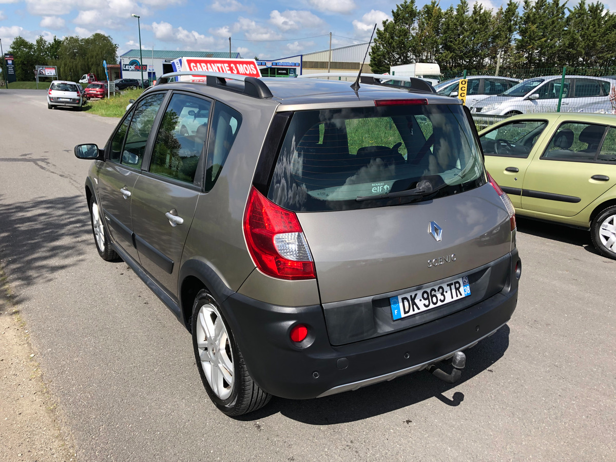 RENAULT Scenic 1.9 DCI 130cv CONQUEST