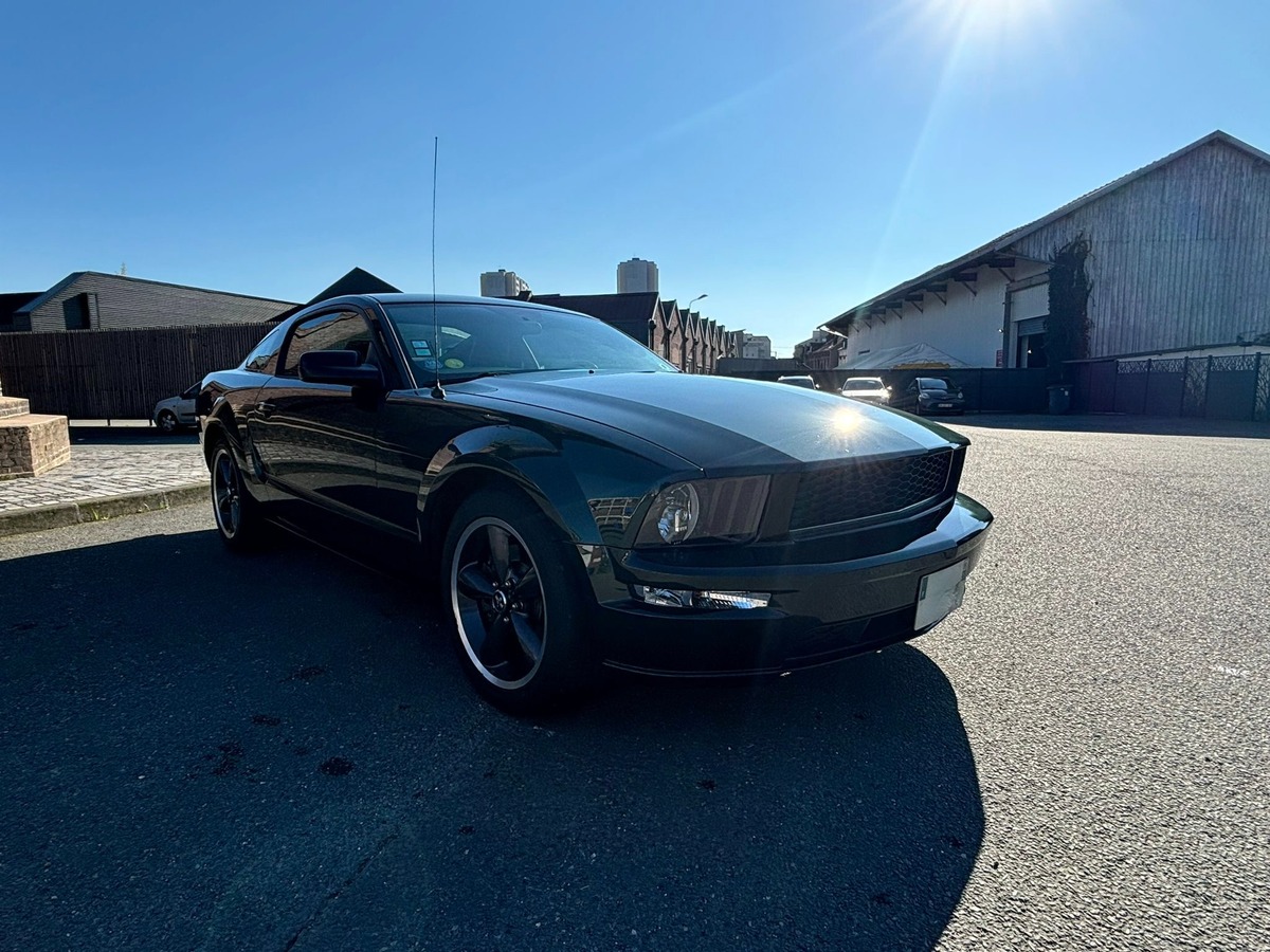 Ford Mustang GT BULLITT V8 4.6 N°4333/7700