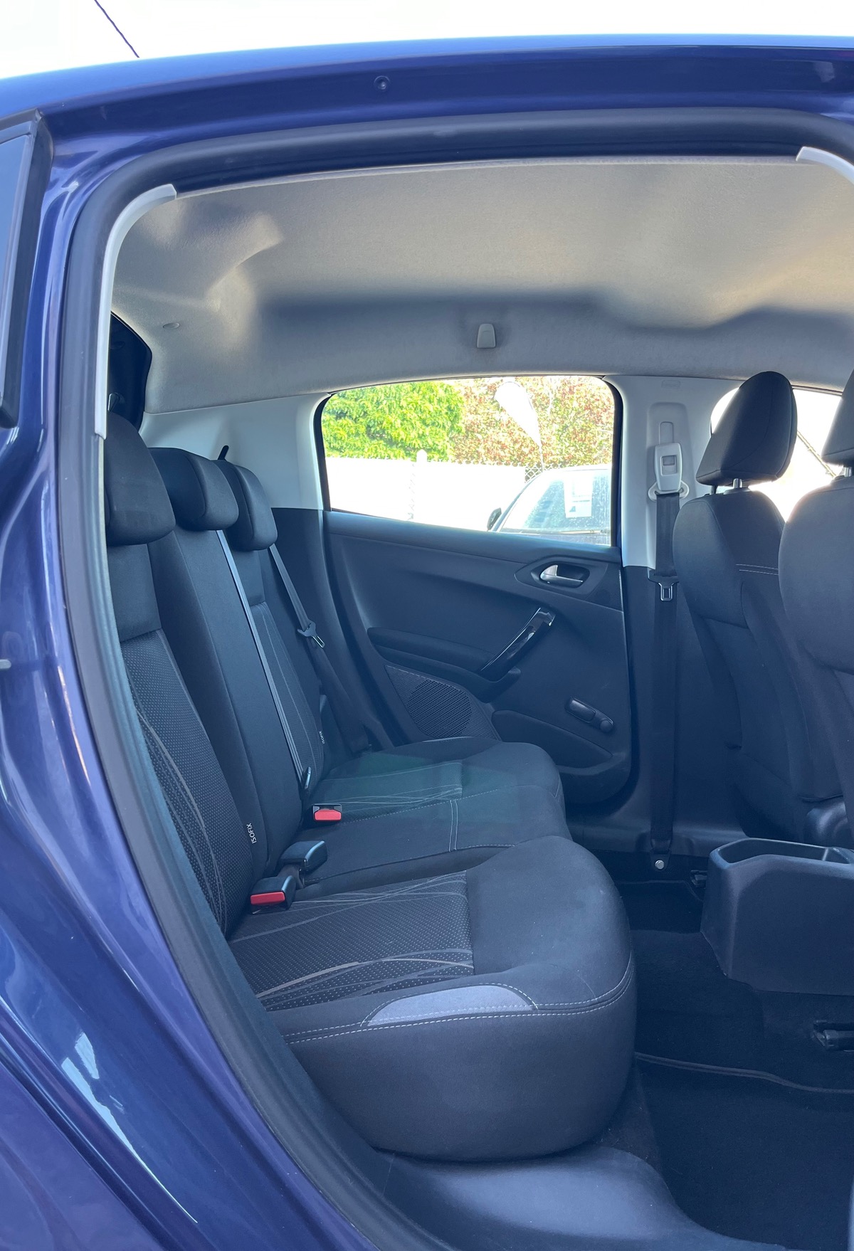 Peugeot 208 1.6 HDI 92 CV