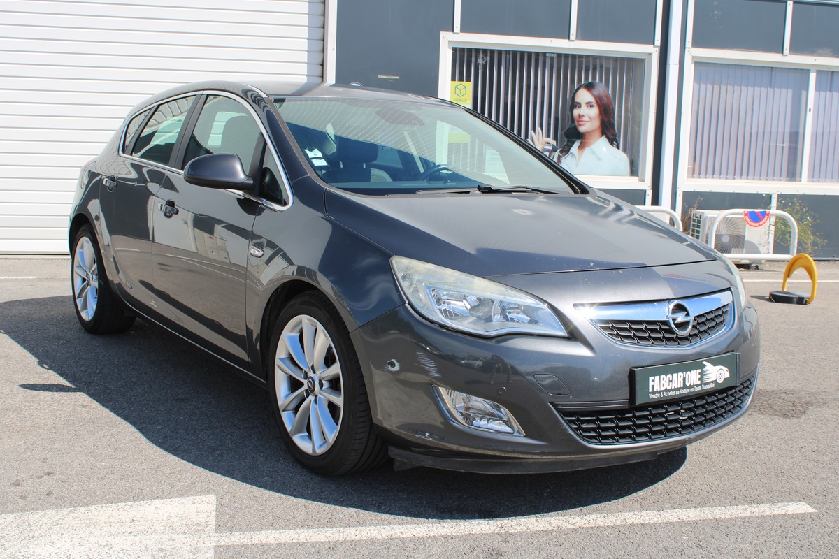 Opel Astra 1.7 CDTI125 FAP Cosmo