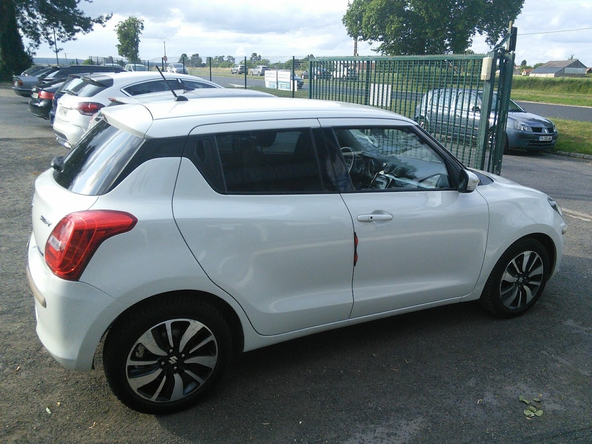 Suzuki Swift V 1.0 Boosterjet 12V Hybrid SHVS 111 PACK