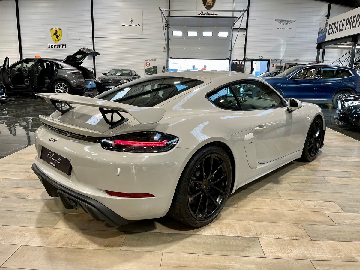 Porsche 718 982 Cayman GT4 4.0 420 Clubsport FR o