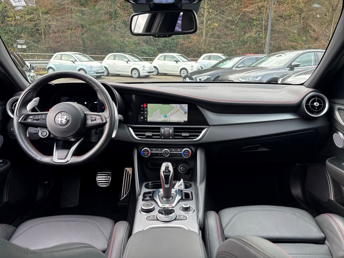 Alfa Romeo Giulia 2.0T 280ch Competizione Q4 AT8 Harman-Kardon Toit ouvrant