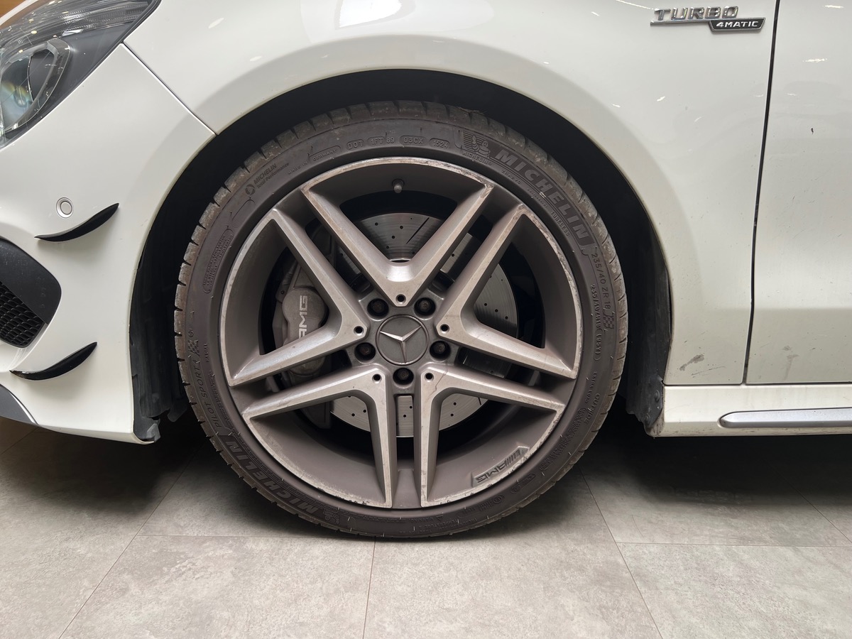 Mercedes-Benz CLA 45 AMG 4MATIC // ENTRETIEN FULL MERCEDES