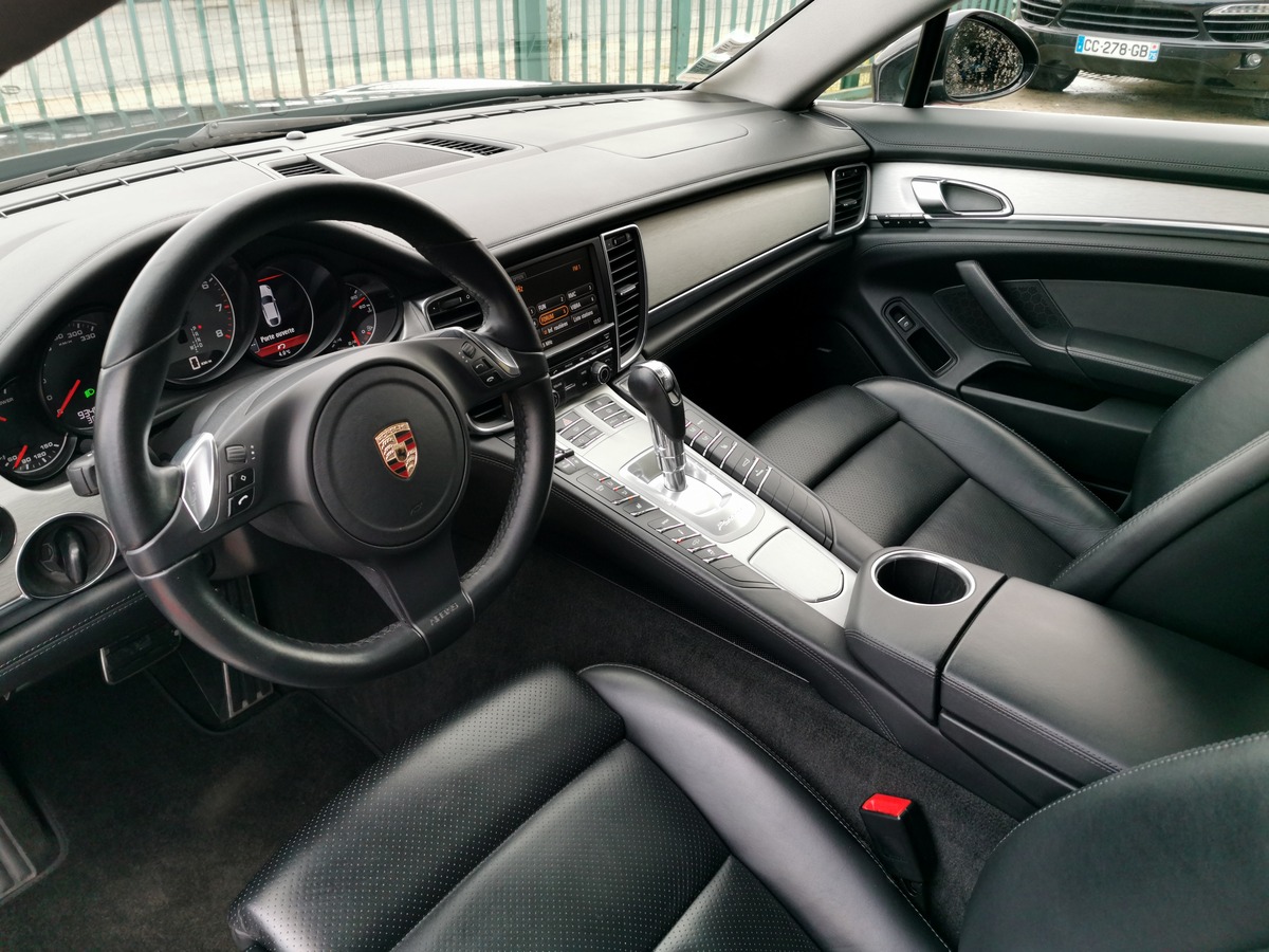 Porsche Panamera V6 3.0 380 S HYBRID TO/CAM/BOSE F