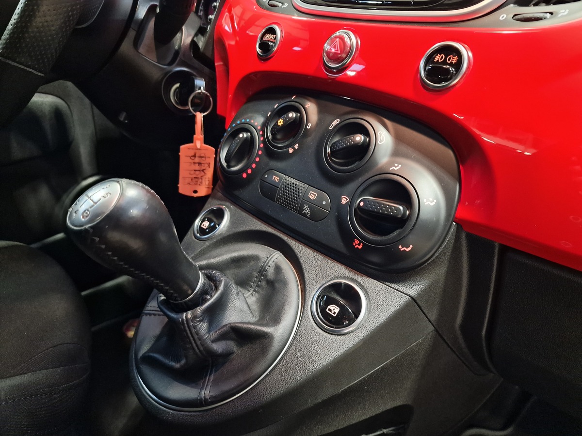 Abarth 500 1.4 T-JET 145 595 B