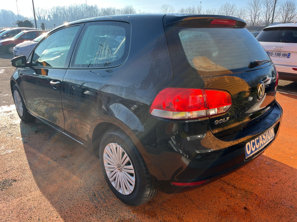 Volkswagen Golf VI 5 Portes 1.6 TDI 90 CH CONFORTLINE