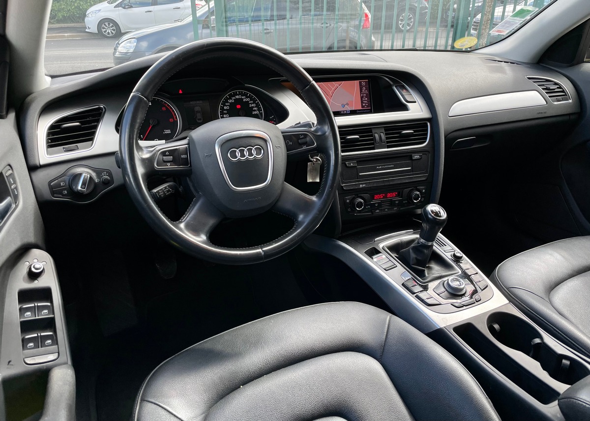 Audi A4 2.0 TDI 143 Ambition Luxe Cuir/GPS/Tel c