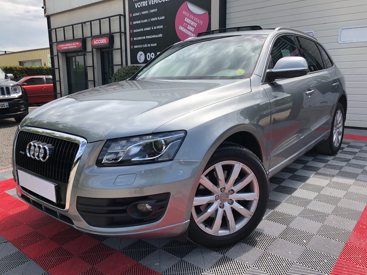 Audi Q5 V6 3.0 TDI quattro 245 CV AVUS Toit Pano t