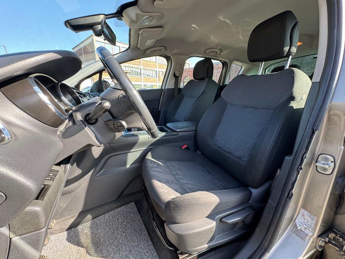 Peugeot 3008 1.6 HDI 110-PREMIUM-DISTRIBUTION OK-GARANTIE