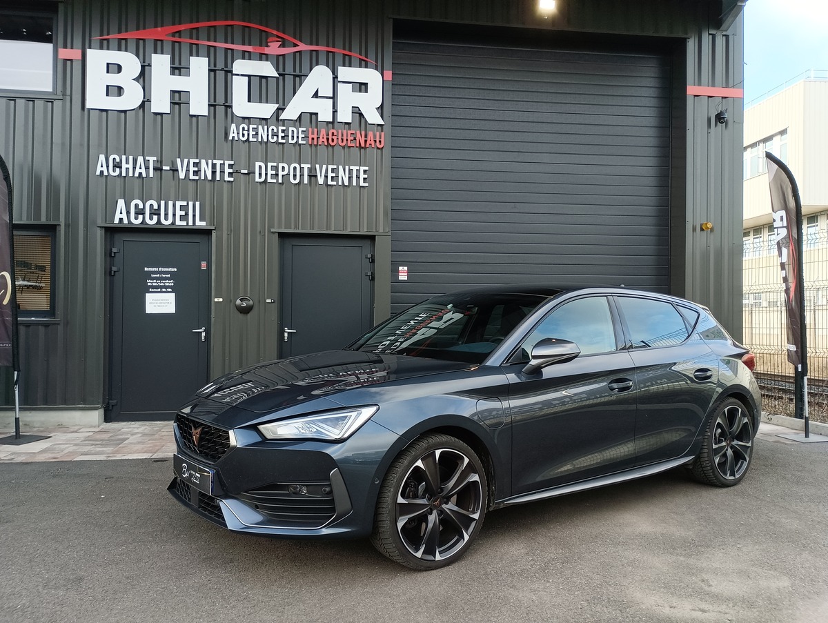 Image: Cupra Leon 1.4 e-HYBRID 245CV DSG6 VZ Toit panoramique Carplay Sièges chauffants