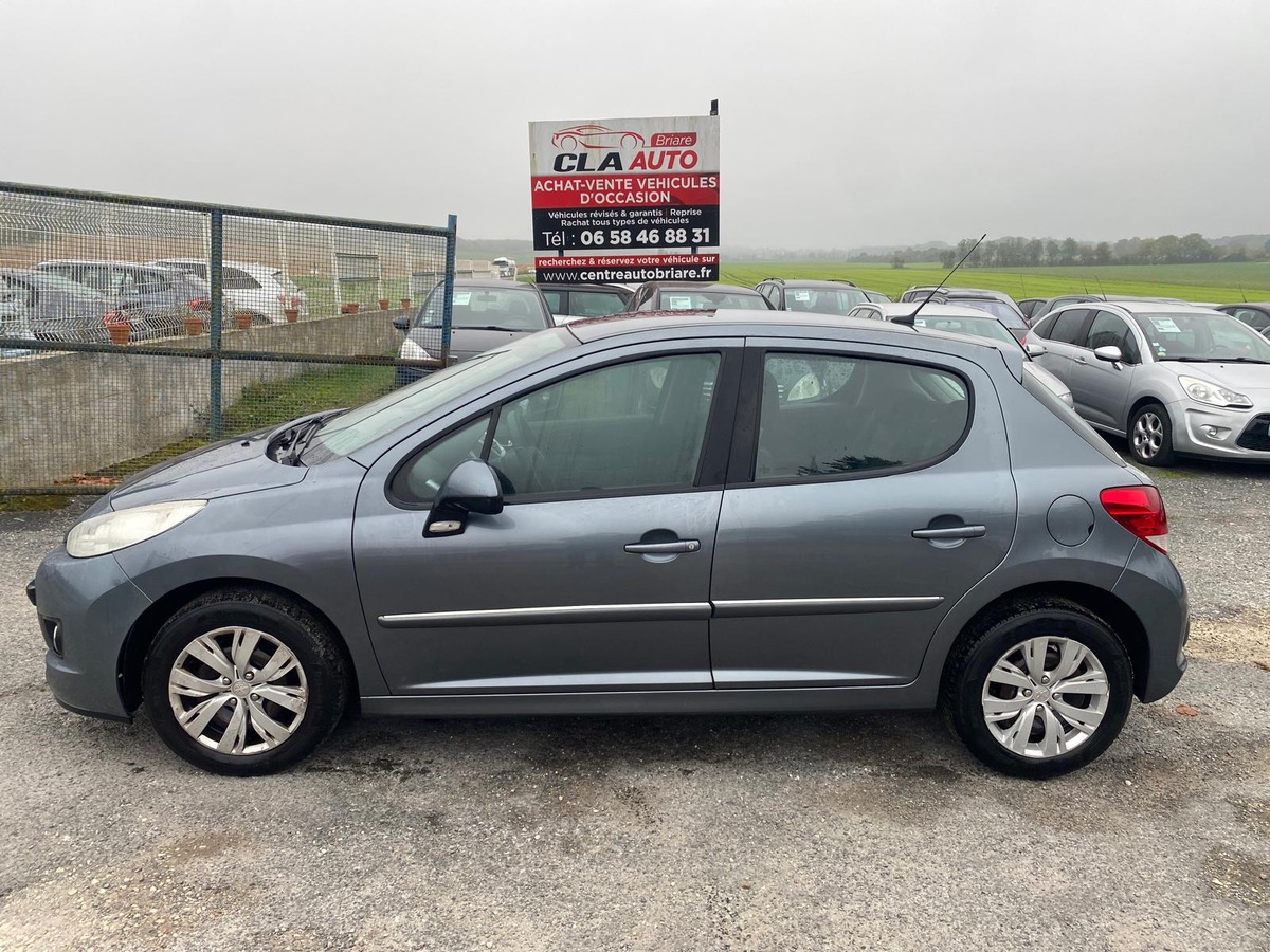 Peugeot 207 1.4 hdi 70cv phase 2 de 08/2010