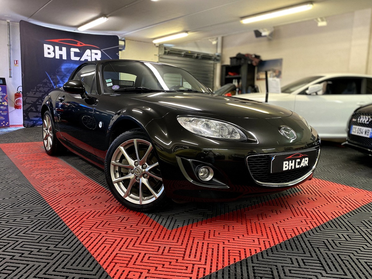 Image: Mazda MX-5 (NC) 1.8 i Coupé Cabriolet 126 ch Flexfuel