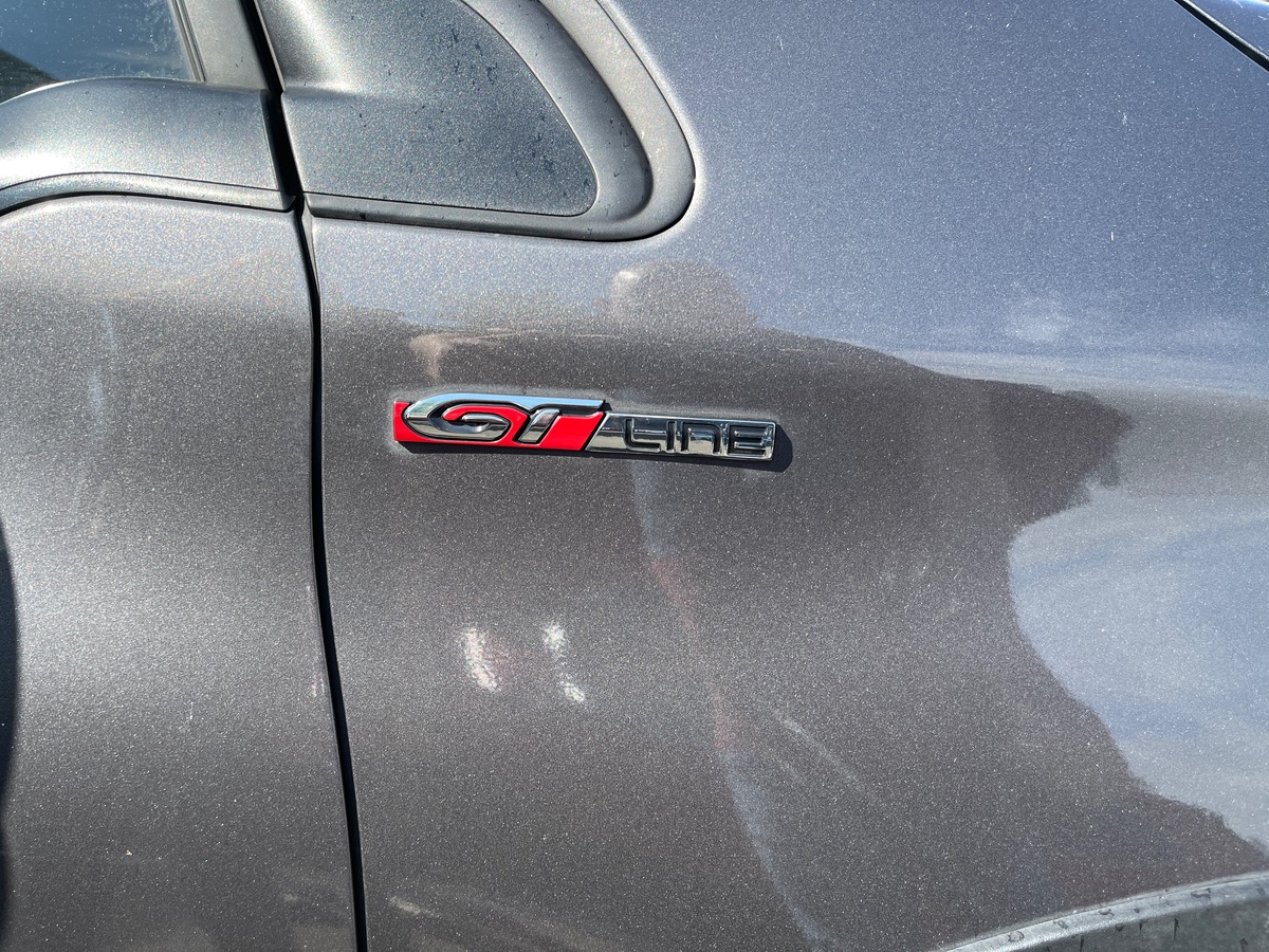 Peugeot 2008 1.5 BLUEHDI 120 S&S GT LINE EAT6 + SUIVI COMPLET + ATTELAGE