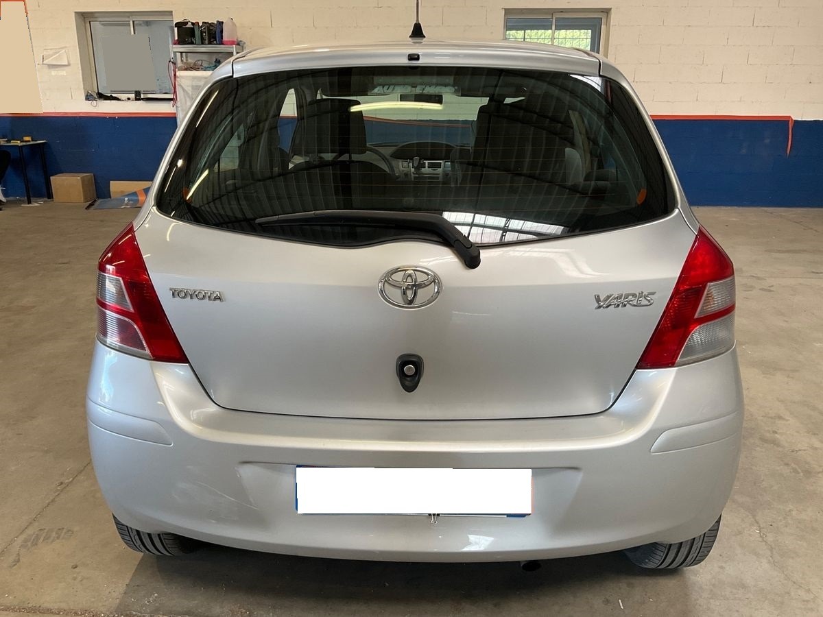 Toyota Yaris II 1.33 VVTi 100